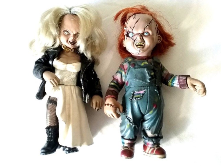 CHUCKY ET TIFFANY MCFARLANE TOYS 1