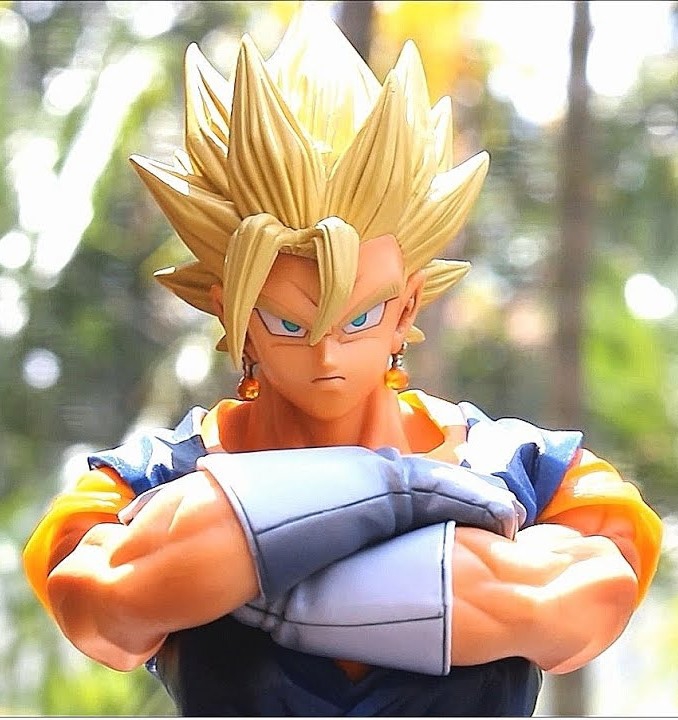 FIGURINE DRAGON BALL Z MASTER STARS PIECE vegetto 2