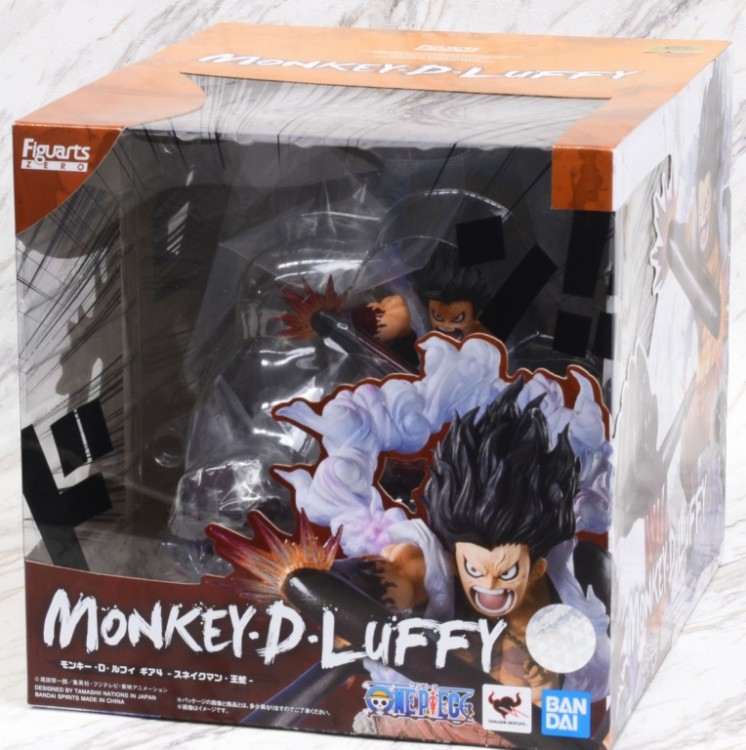 FIGURINE FIGUARTS ZERO ONE PIECE LUFFY KING COBRA 1