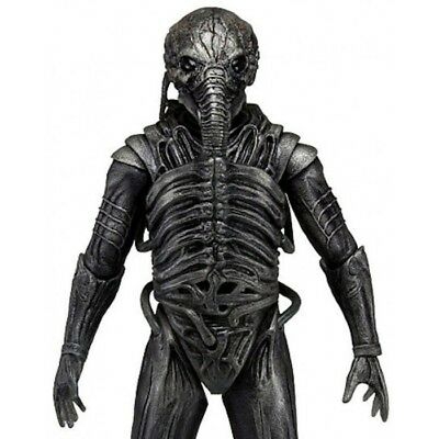 FIGURINE PROMETHEUS ENGINEER CHAIR SUIT 1