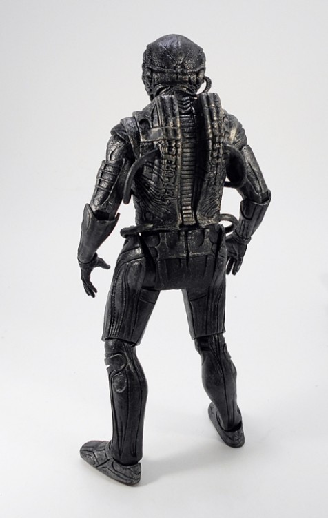 FIGURINE PROMETHEUS ENGINEER CHAIR SUIT 3