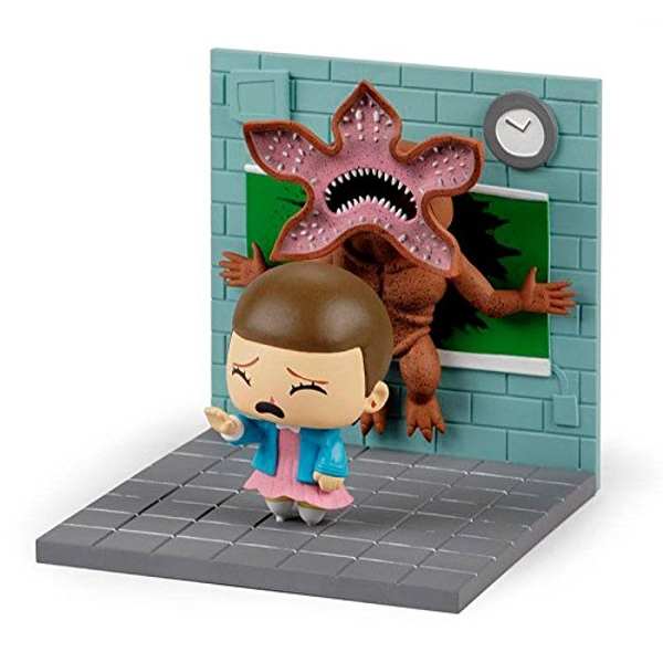 LOOTCRATE STRANGER THINGS ELEVEN VS DEMOGORGON