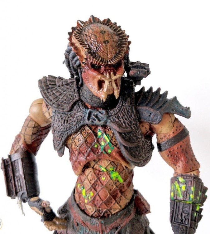 MCFARLANE PREDATOR 2 1