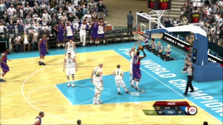 nba live 10 screen2