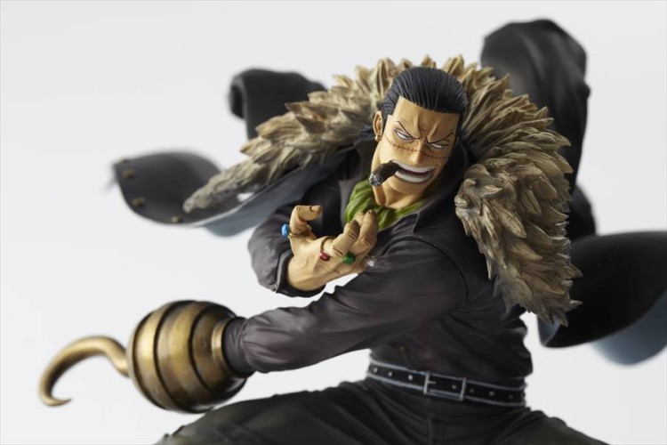 ONE PIECE CROCODILE SCULTURES