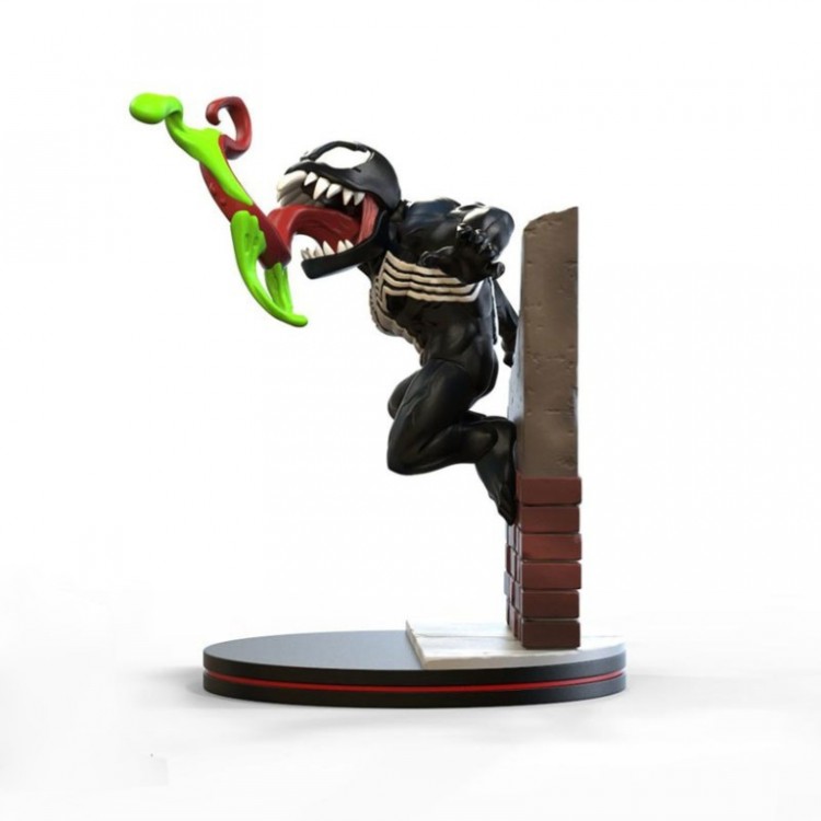 VENOM FIG Q 1